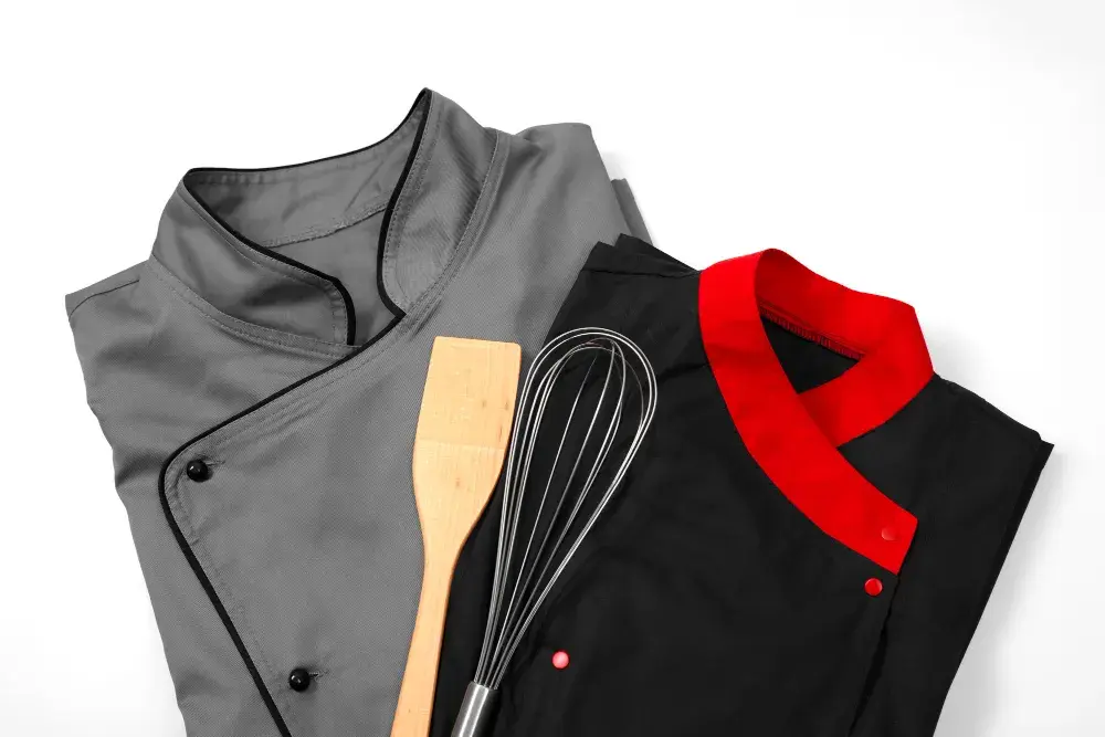 Bordado ou estampa? Qual a melhor opção para uniformes profissionais no RJ